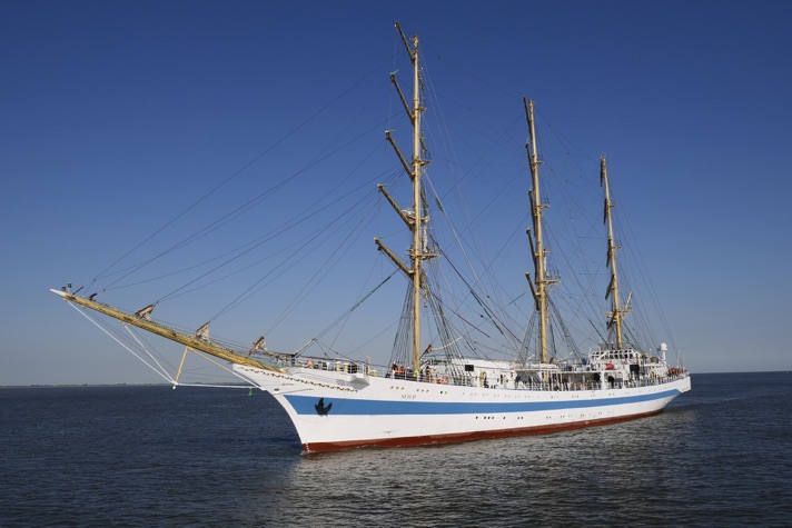 Schwer mit den Schätzen beladen